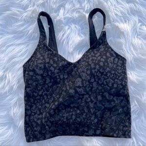 Lululemon align tank size 4!